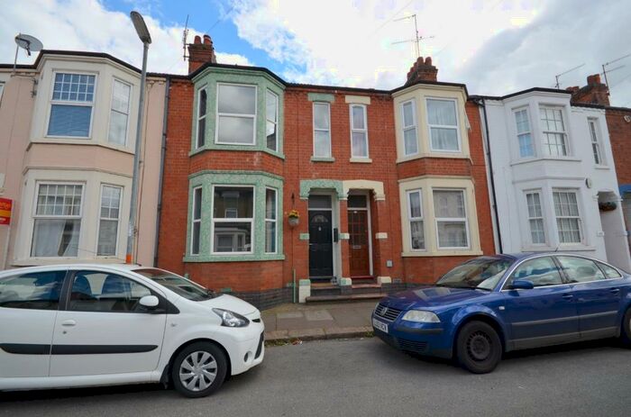3 Bedroom Terraced House To Rent In Southampton Road, Northampton, Northamptonshire, NN4