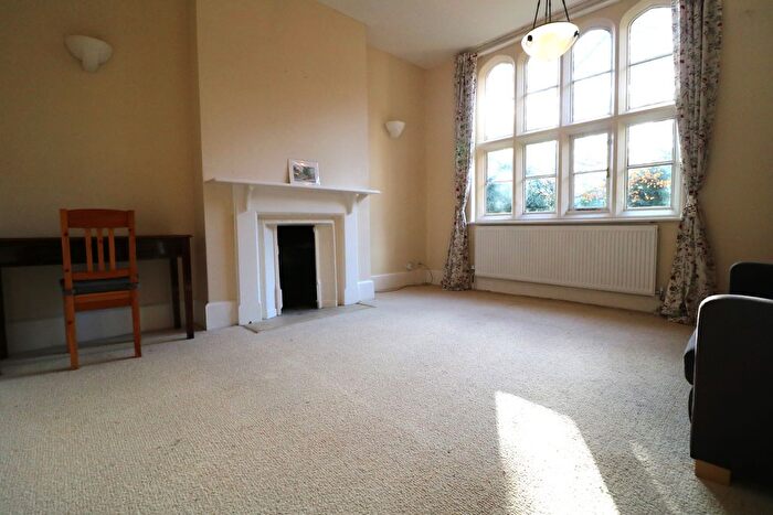 3 Bedroom Terraced House To Rent In King William Gardens, Penge, London, SE20