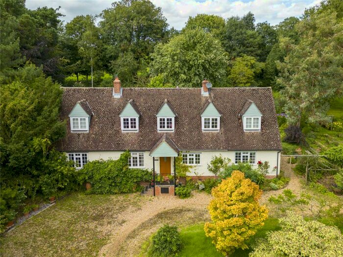 4 Bedroom Detached House For Sale In Farnborough, Banbury, Oxfordshire, OX17