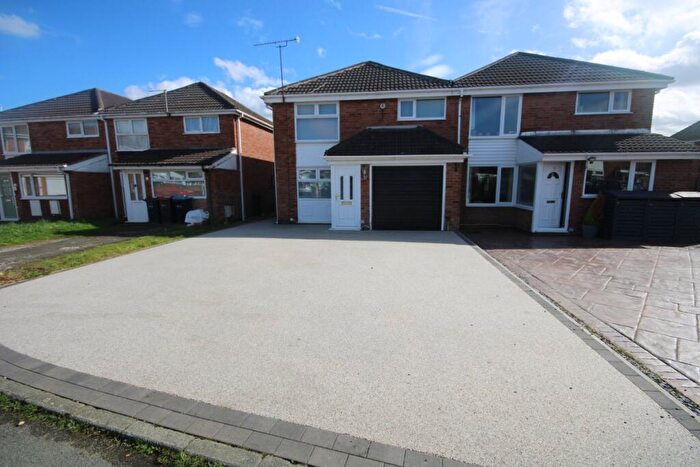 3 Bedroom Semi Detached House To Rent In Alvanley View, Elton, CH2