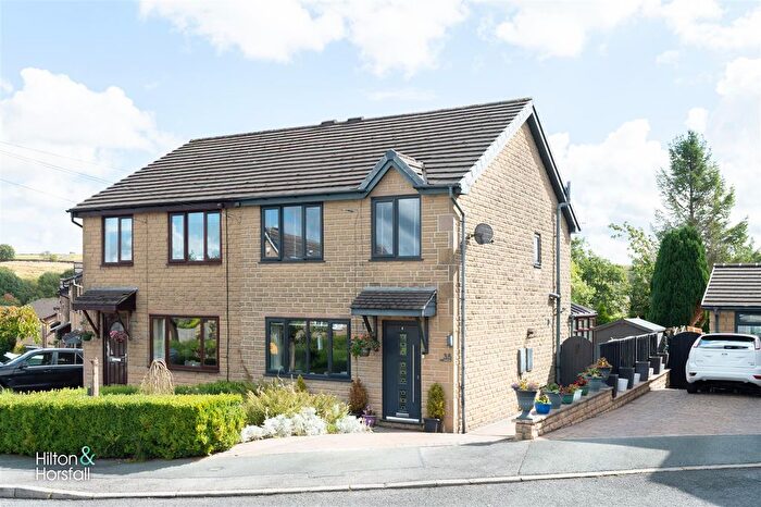 3 Bedroom Semi-Detached House For Sale In Leyland Close, Trawden, Colne, BB8