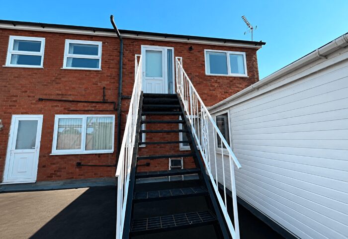 2 Bedroom Flat To Rent In Lloyd Street, Stafford, ST16