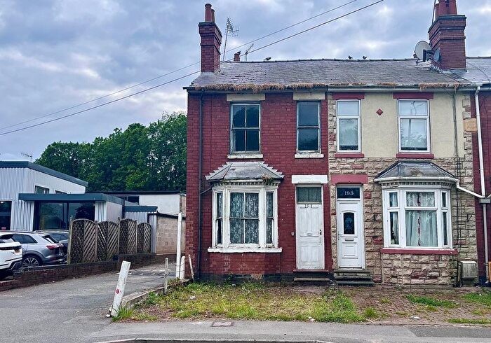 3 Bedroom End Of Terrace House For Sale In Hylton Road, Worcester, Worcestershire, WR2