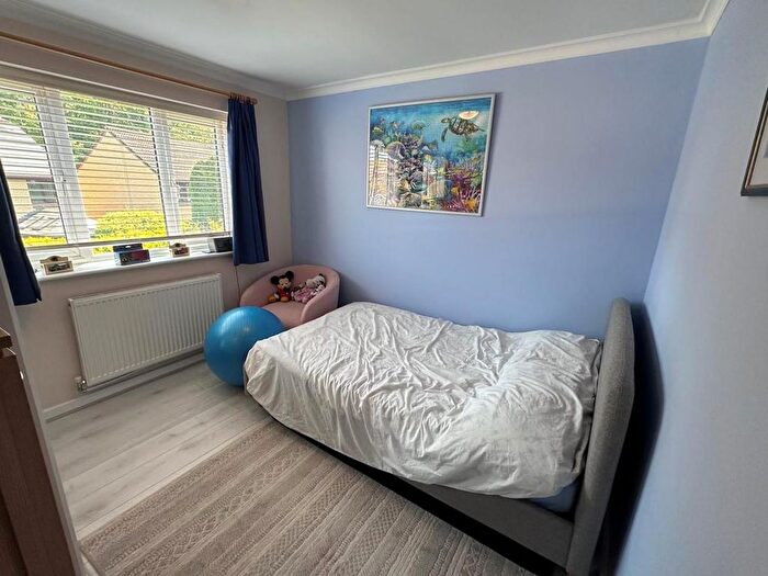 4 Bedroom Detached House For Sale In Maple Close, Calne, SN11