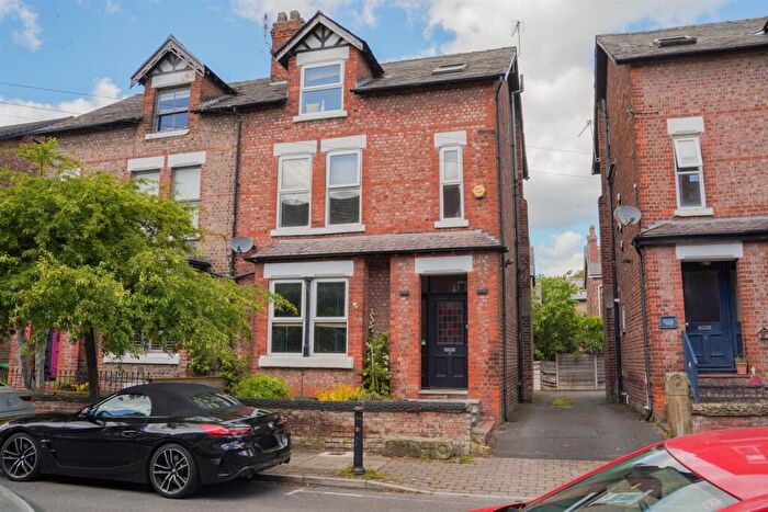 4 Bedroom Semi Detached House For Sale In Cranbourne Road, Chorlton, M21