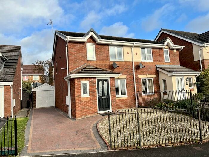 3 Bedroom Semi-Detached House To Rent In Aldous Way, Kiveton Park, Sheffield, S26