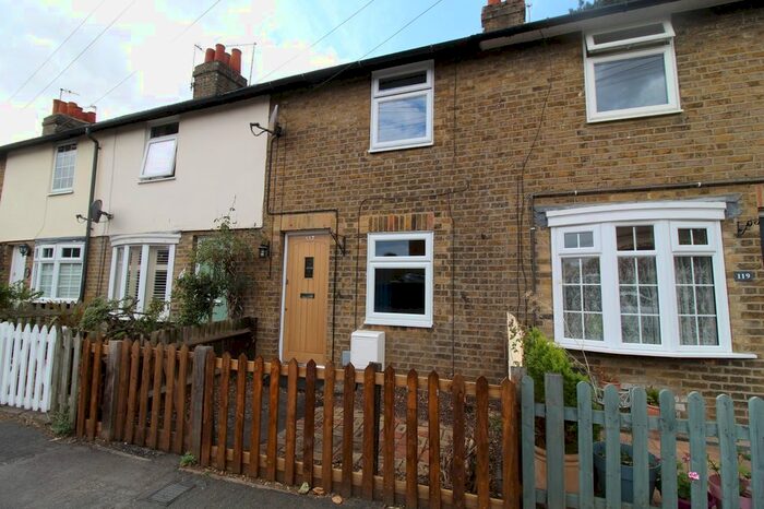 2 Bedroom Cottage To Rent In Bengeo Street, Hertford, SG14