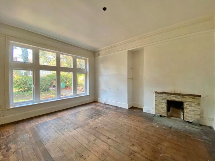 2 Bedroom Flat For Sale In Ground Floor Garden Apartment, Spur Hill Avenue, Lower Parkstone, BH14