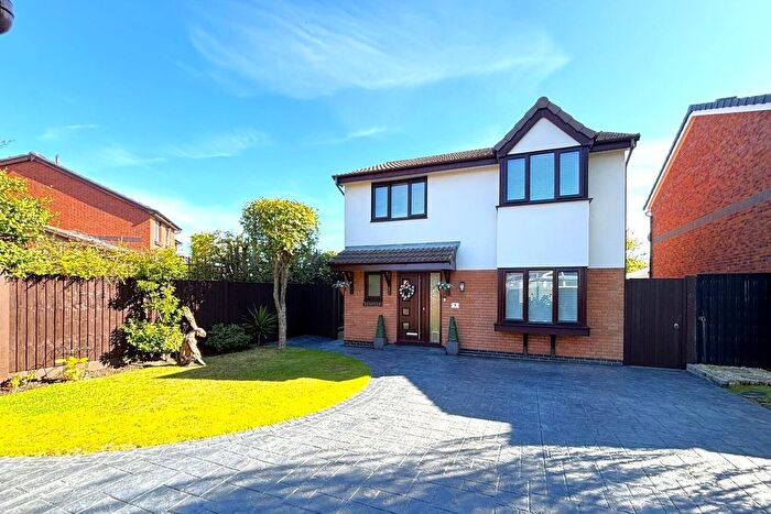 3 Bedroom Detached House For Sale In Trefoil Close, Thornton-Cleveleys, FY5