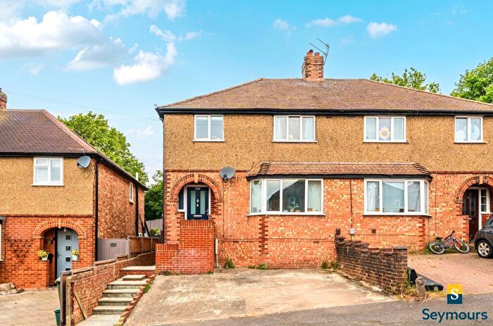 3 Bedroom Semi Detached House For Sale In Pennings Avenue, Guildford, Surrey, GU2