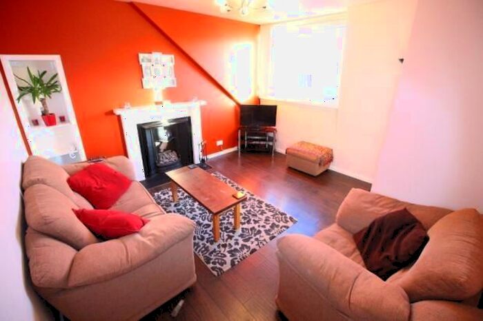 1 Bedroom Flat To Rent In Holburn Street, Aberdeen, AB10