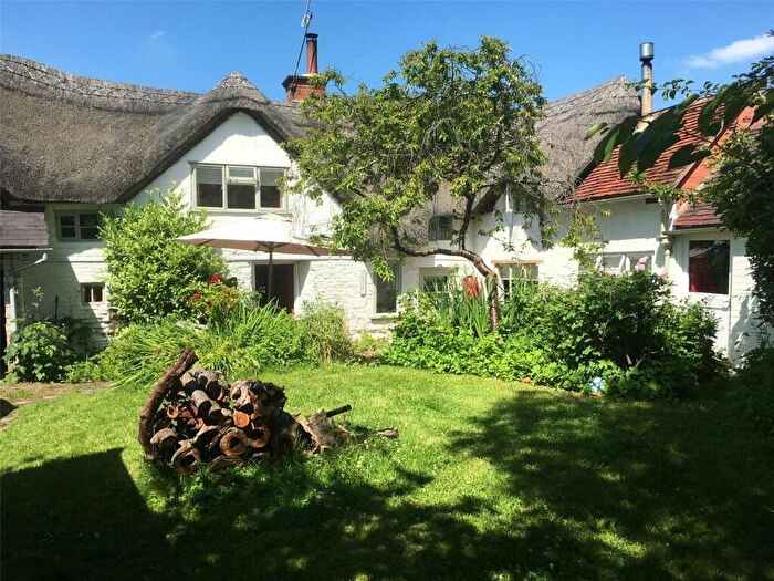 3 Bedroom Semi-Detached House For Sale In Friday Street, Pebworth, Stratford-upon-Avon, Worcestershire, CV37