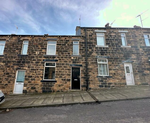 2 Bedroom Terraced House To Rent In Pembroke Street, Skipton, BD23