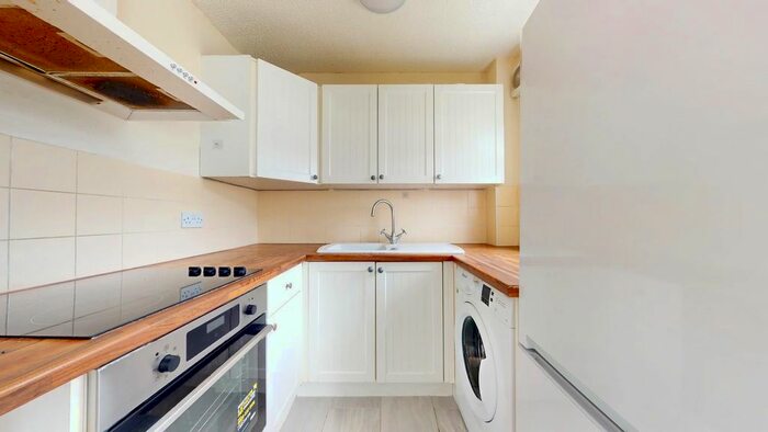 1 Bedroom Terraced House To Rent In Firs Close, Mitcham, CR4