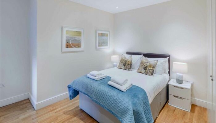 2 Bedroom Flat To Rent In Ravenscourt Park, Hammersmith W6