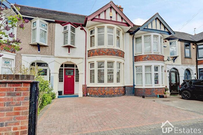 3 Bedroom Terraced House For Sale In Wyver Crescent, Coventry, CV2