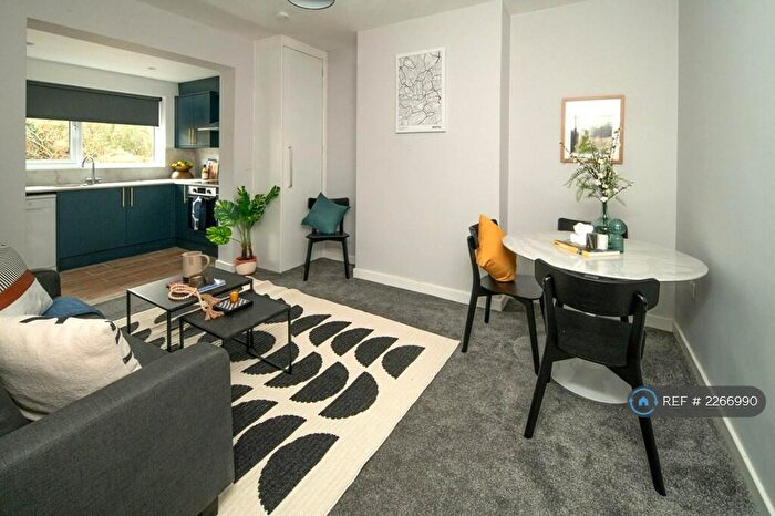 4 Bedroom Terraced House To Rent In Upper Sandhurst Road, Bristol, BS4