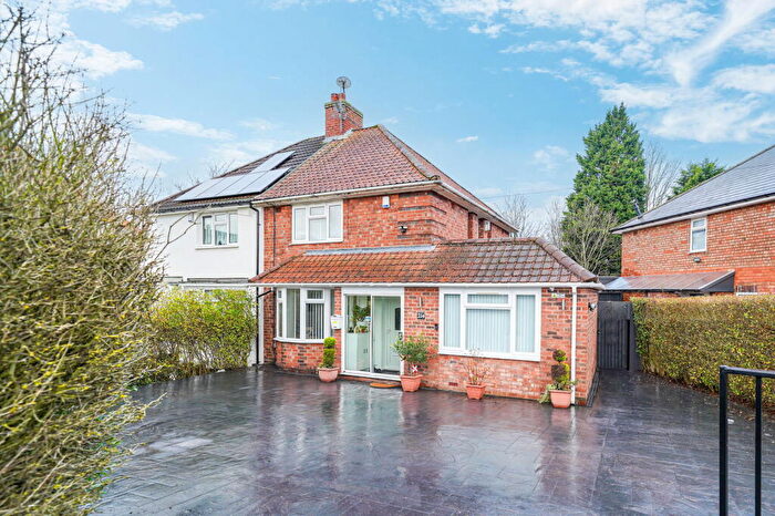 3 Bedroom Semi Detached House For Sale In Tavistock Road, Acocks Green, B27