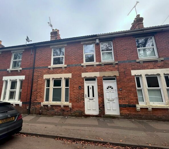 2 Bedroom House To Rent In Quarry Road, Old Town, Swindon, SN1