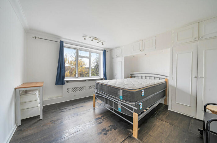2 Bedroom Flat To Rent In Finborough Road, London, SW10