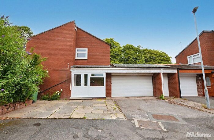 4 Bedroom Detached House For Sale In Greenhouse Farm Road, Runcorn, WA7