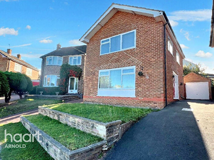3 Bedroom Detached House For Sale In Weaverthorpe Road, Woodthorpe, NG5