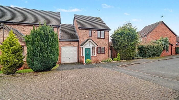 3 Bedroom Semi-Detached House For Sale In Cherry Walk, Hollywood, Birmingham, B47