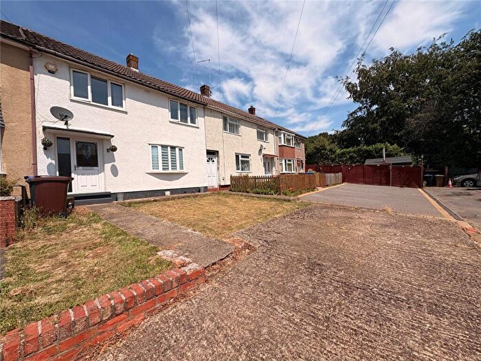 3 Bedroom Terraced House For Sale In Johnson Close, Daventry, Northamptonshire, NN11