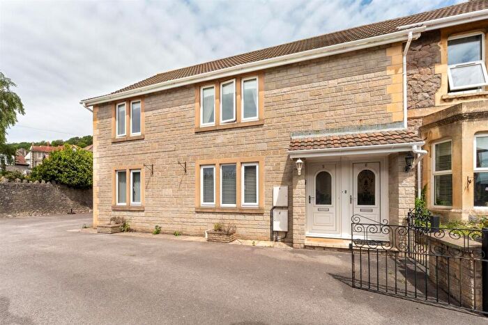 2 Bedroom Maisonette For Sale In Kew Road, Weston Hillside - Garage & Parking, BS23