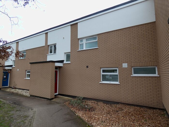 3 Bedroom Property To Rent In Manor Crescent, Brookwood, Woking, GU24