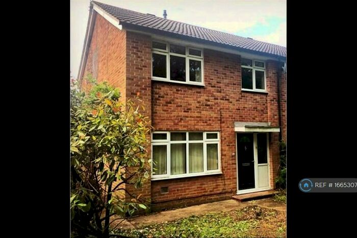3 Bedroom End Of Terrace House To Rent In Nene Court, Oadby, Leicester, LE2