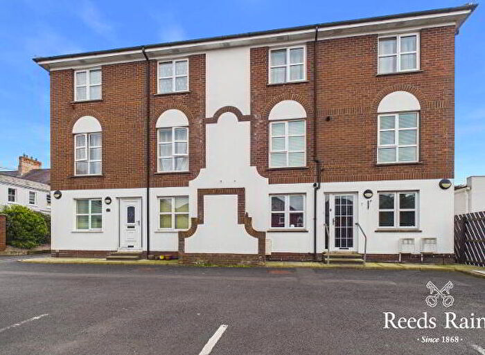 2 Bedroom Apartment / Flats For Sale In Greenwood Manor, Belfast, BT4