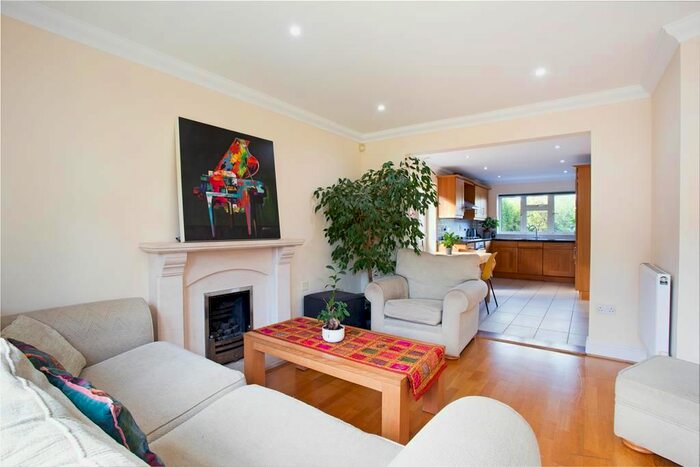 5 Bedroom Detached House To Rent In Norwood Road, Effingham, Leatherhead, KT24