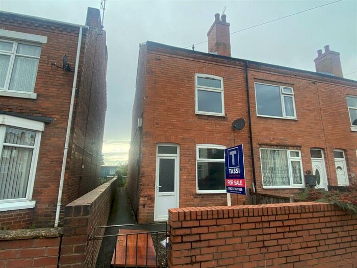 3 Bedroom Semi-Detached House To Rent In Langwith Road, Shirebrook, Mansfield, NG20
