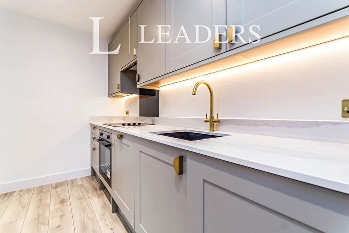 2 Bedroom Apartment To Rent In St Michaels Road, CR0