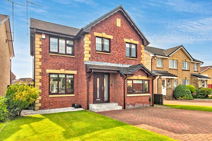 4 Bedroom Detached House For Sale In Mary Fisher Crescent, Dumbarton, G82