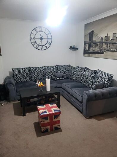 1 Bedroom Terraced House To Rent In Allen Close, Birmingham, B43