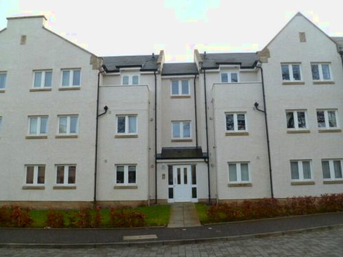 2 Bedroom Flat To Rent In St David's Gardens, Dalkeith, EH22