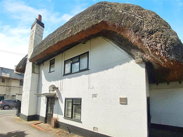 19 Bedroom Detached House For Sale In Church Street, Theale, Reading, RG7
