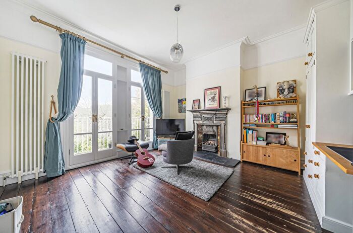 5 Bedroom Detached House For Sale In Southwood Lawn Road, Highgate, N6