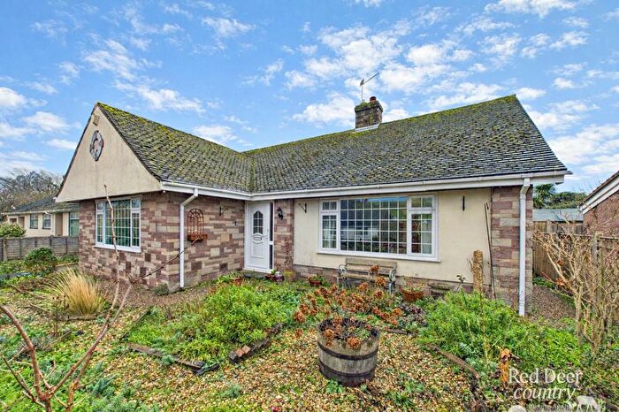 3 Bedroom Detached Bungalow For Sale In Butts Close, Williton, TA4