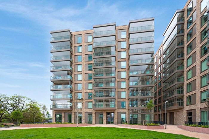 2 Bedroom Flat To Rent In Abram Building, Bonnet Street, London, E16