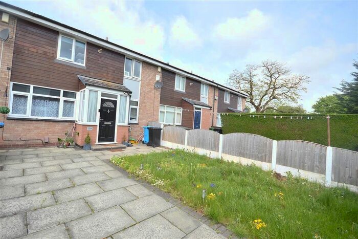 3 Bedroom Terraced House To Rent In Thirsk Avenue, Sale, M33
