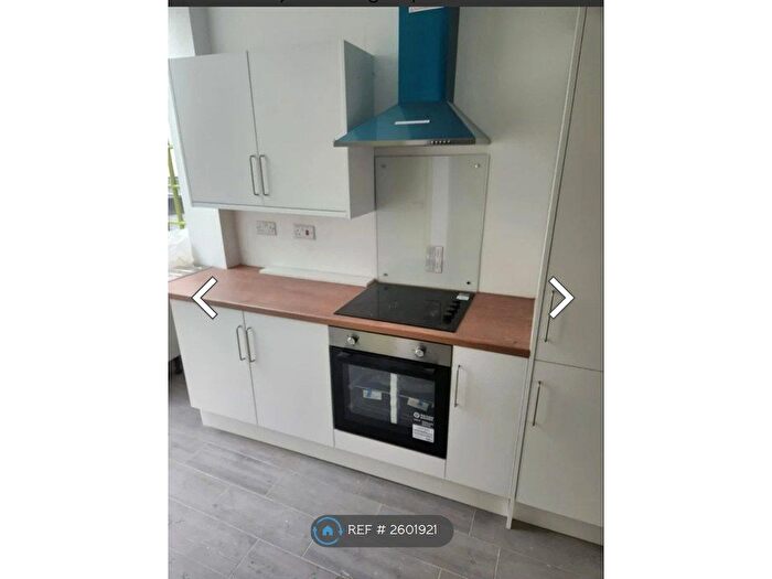 1 Bedroom Flat To Rent In Park Street, Walsall, WS1