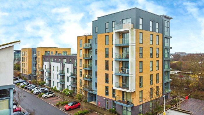 1 Bedroom Flat For Sale In Drake Way, Reading, Berkshire, RG2