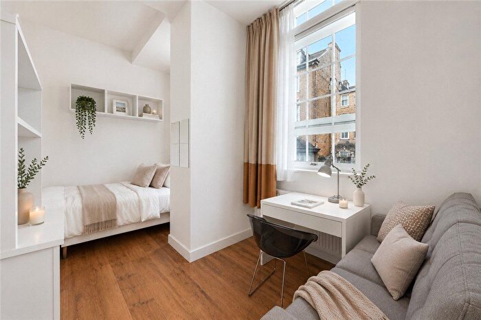 Studio To Rent In Princess Beatrice House, Chelsea, London, SW10