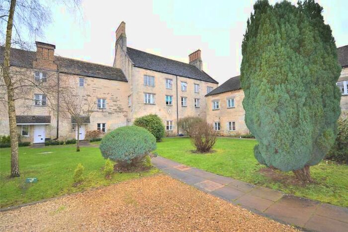 1 Bedroom Flat To Rent In Bisley Road, Stroud, GL5