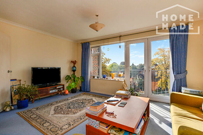 1 Bedroom Flat To Rent In Cambria Court, BR3