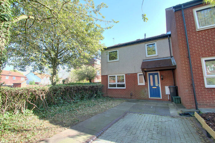 3 Bedroom Terraced House To Rent In Amadis Road, Leicester, LE4