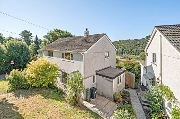 2 Bedroom Semi-Detached House For Sale In St. Andrews Close, Calstock, Cornwall, PL18